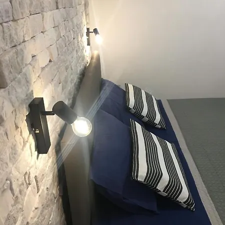 Loft27 *