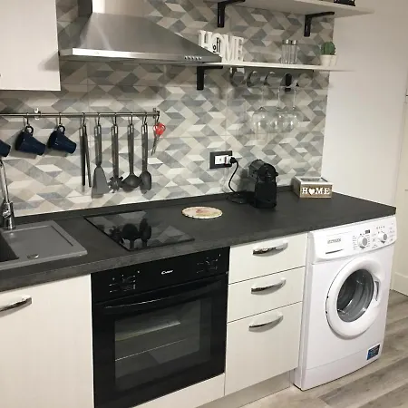 Loft27 Apartman Taranto