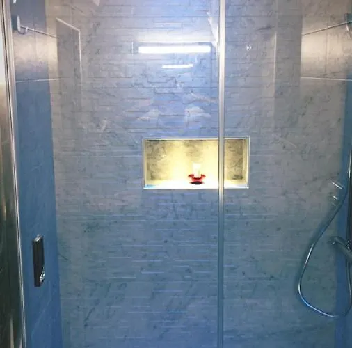 Loft27 * טאראנטו